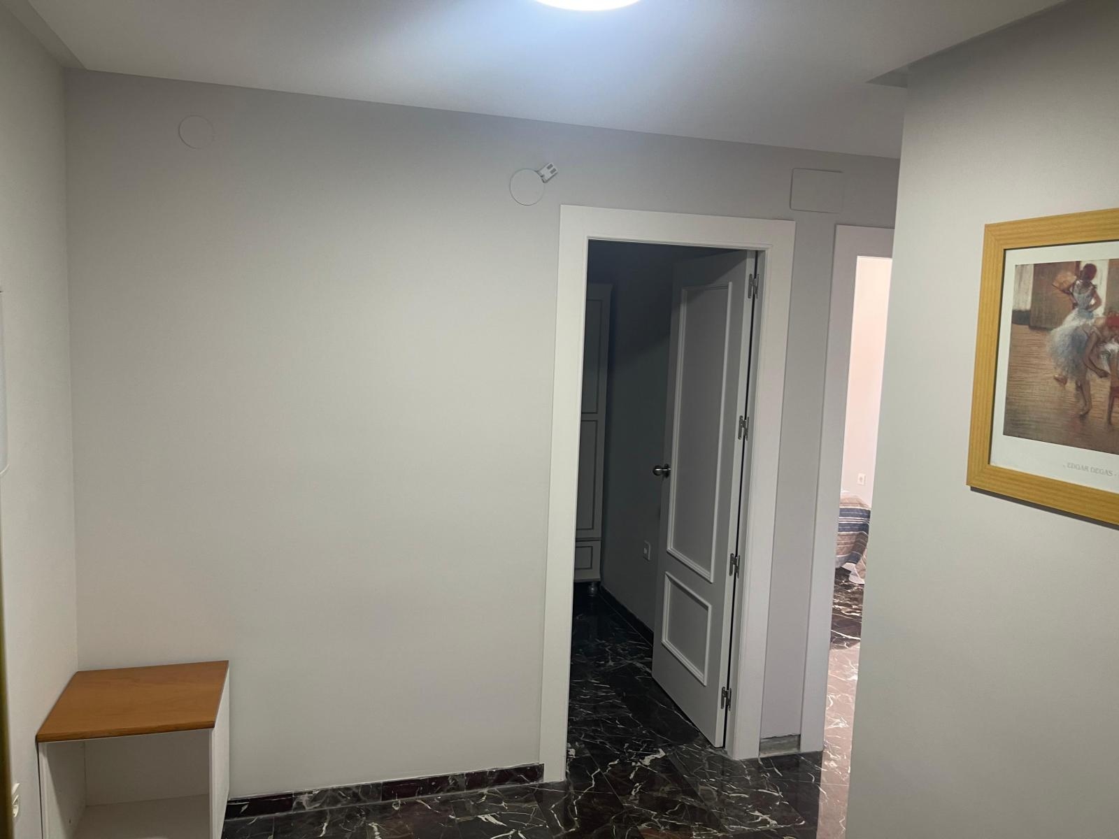 PISO DE TRES DORMITORIOS EN CAMINO DE RONDA