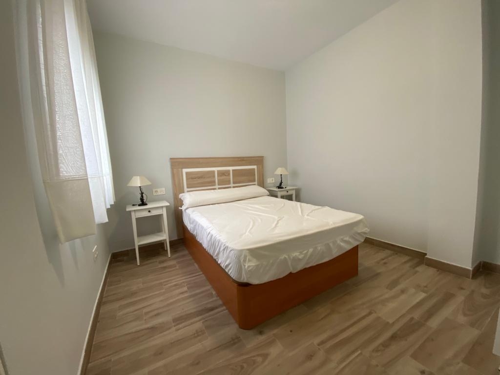Flat for rent in Granada
