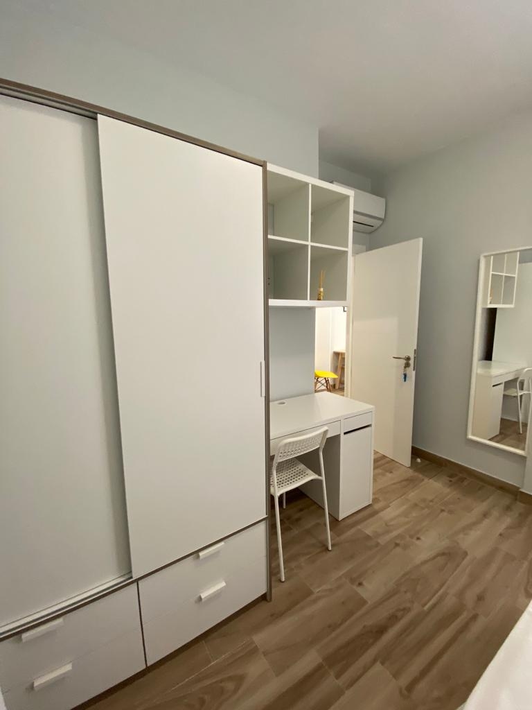 Flat for rent in Granada