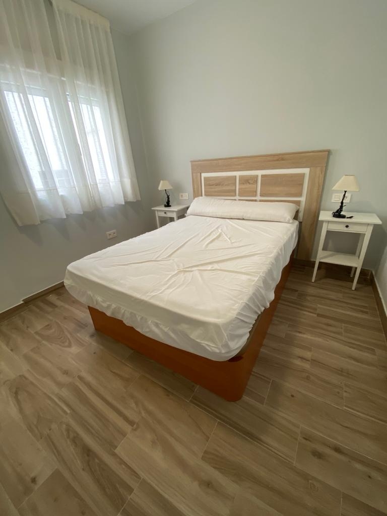 Flat for rent in Granada