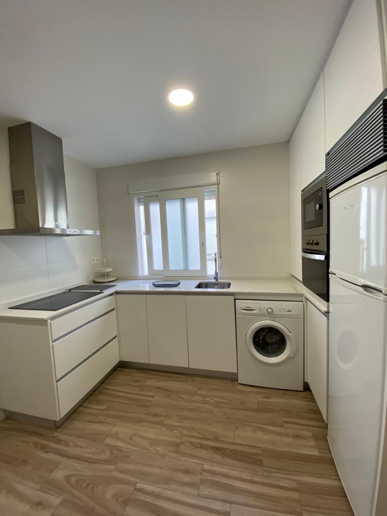 Flat for rent in Granada