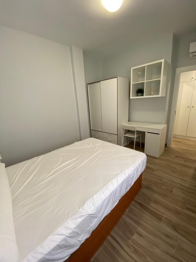 Flat for rent in Granada