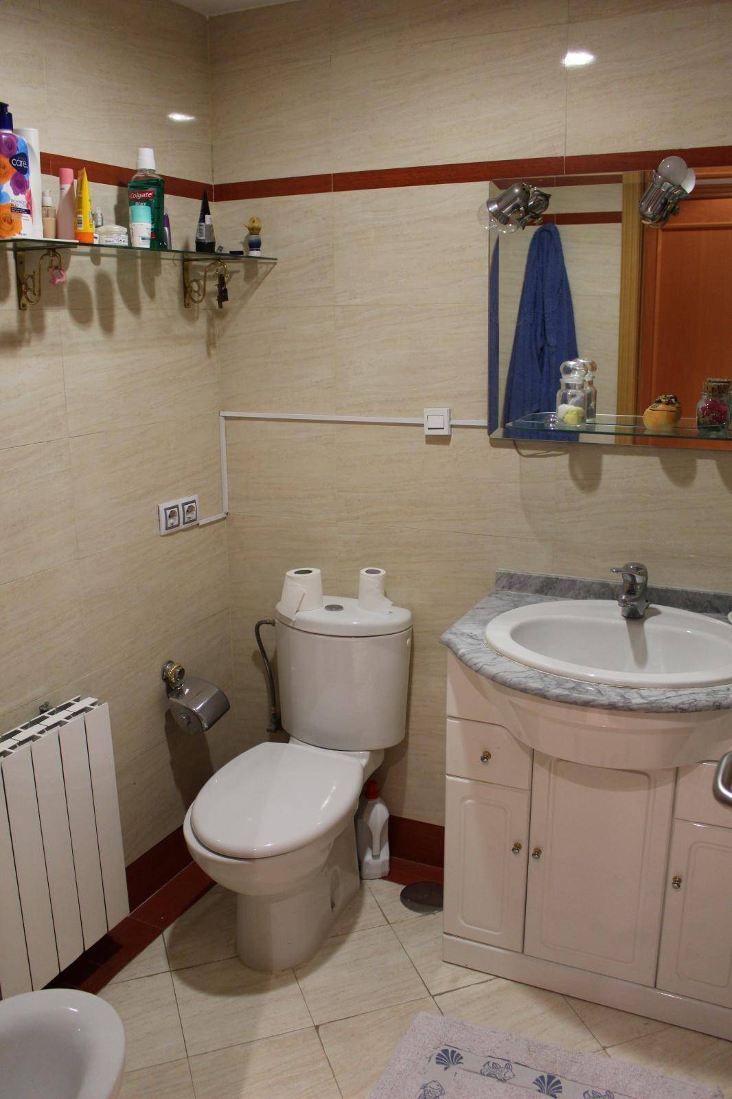 DISPONIBLE CASA DE TRES DORMITORIOS 