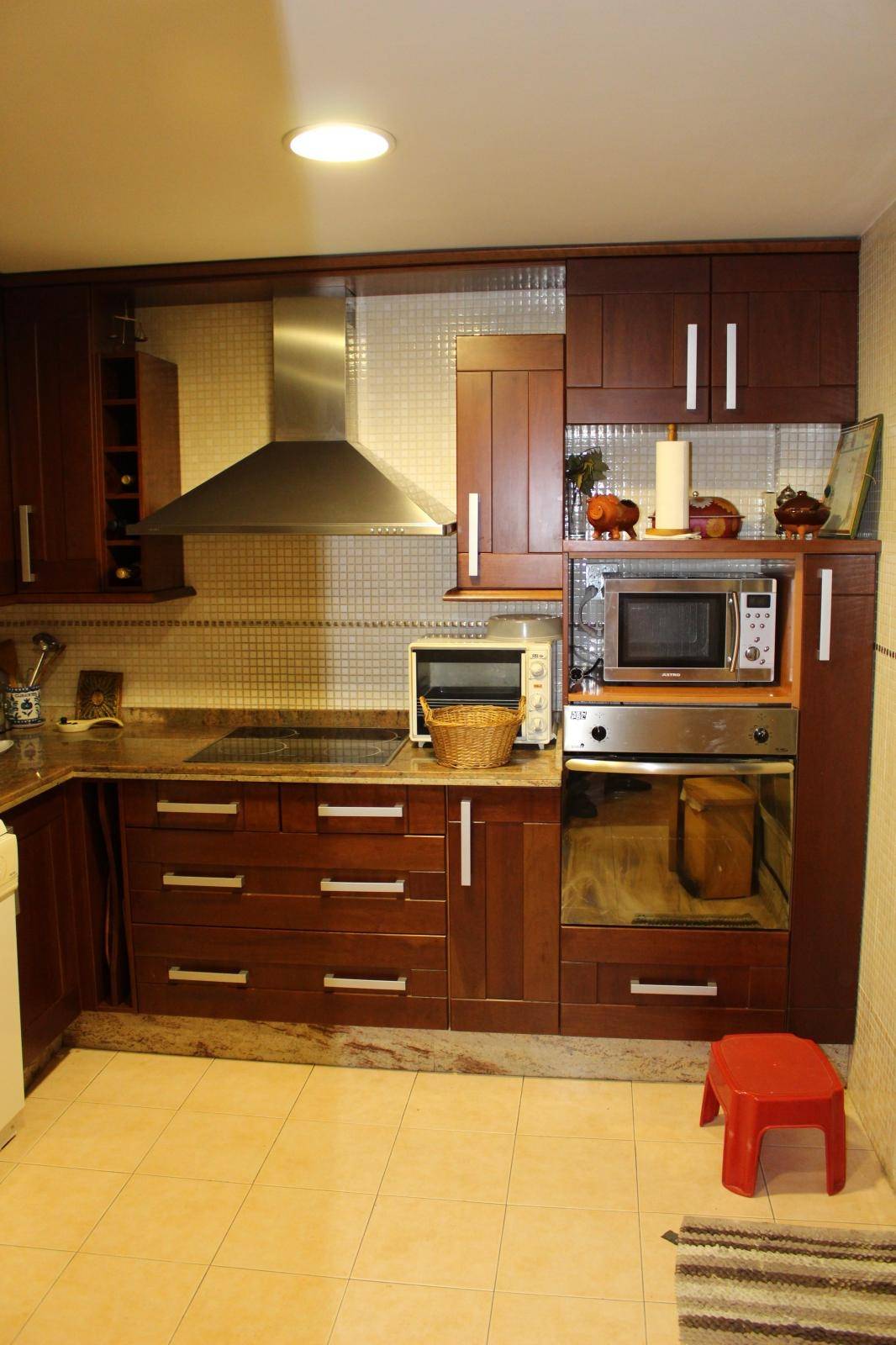 DISPONIBLE CASA DE TRES DORMITORIOS 