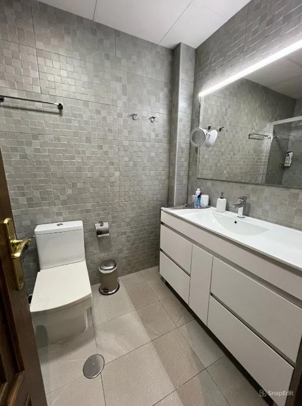 APARTAMENTO DE DOS DORMITORIOS JUNTO AL PASEO DE LOS TRISTES