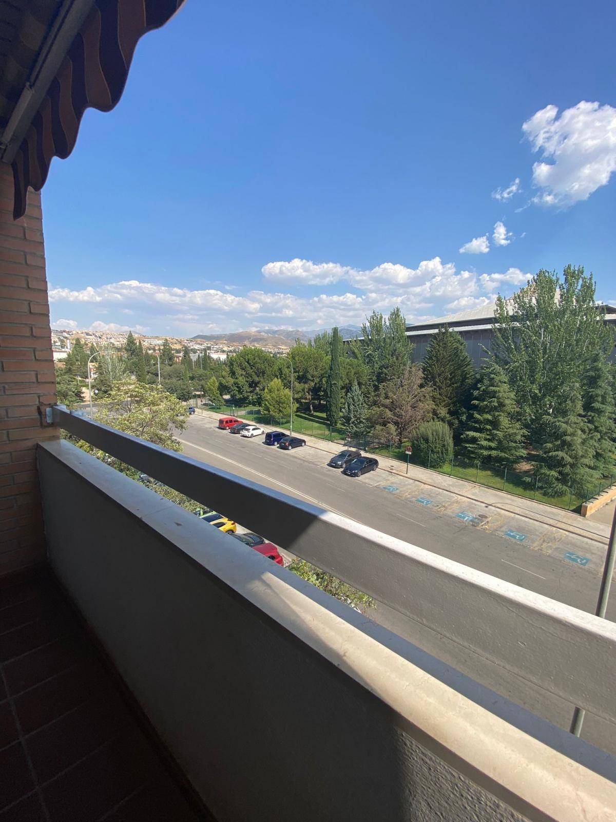 Flat for rent in Granada