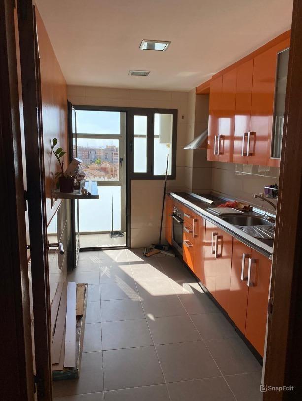 Flat for rent in Granada