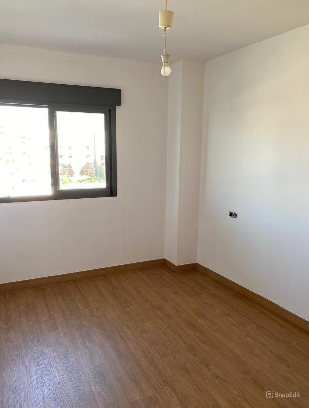 Flat for rent in Granada