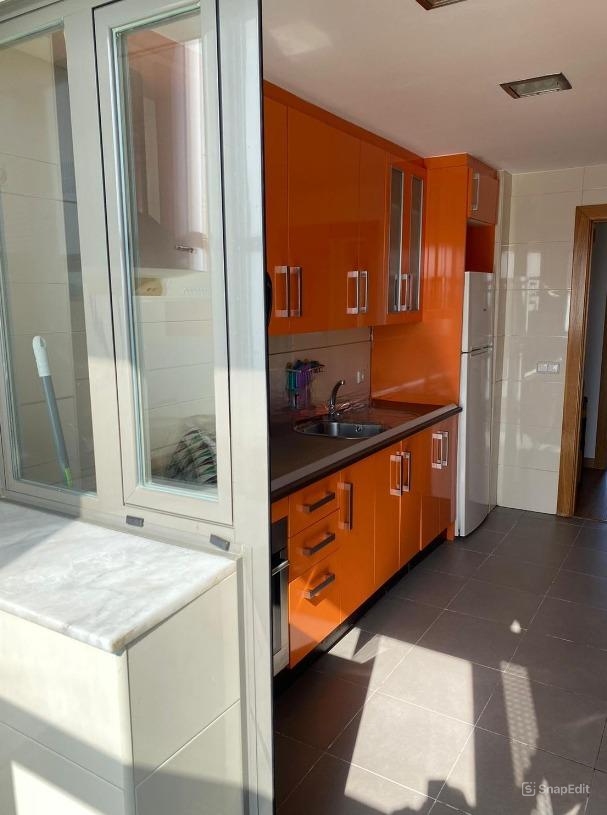 Flat for rent in Granada