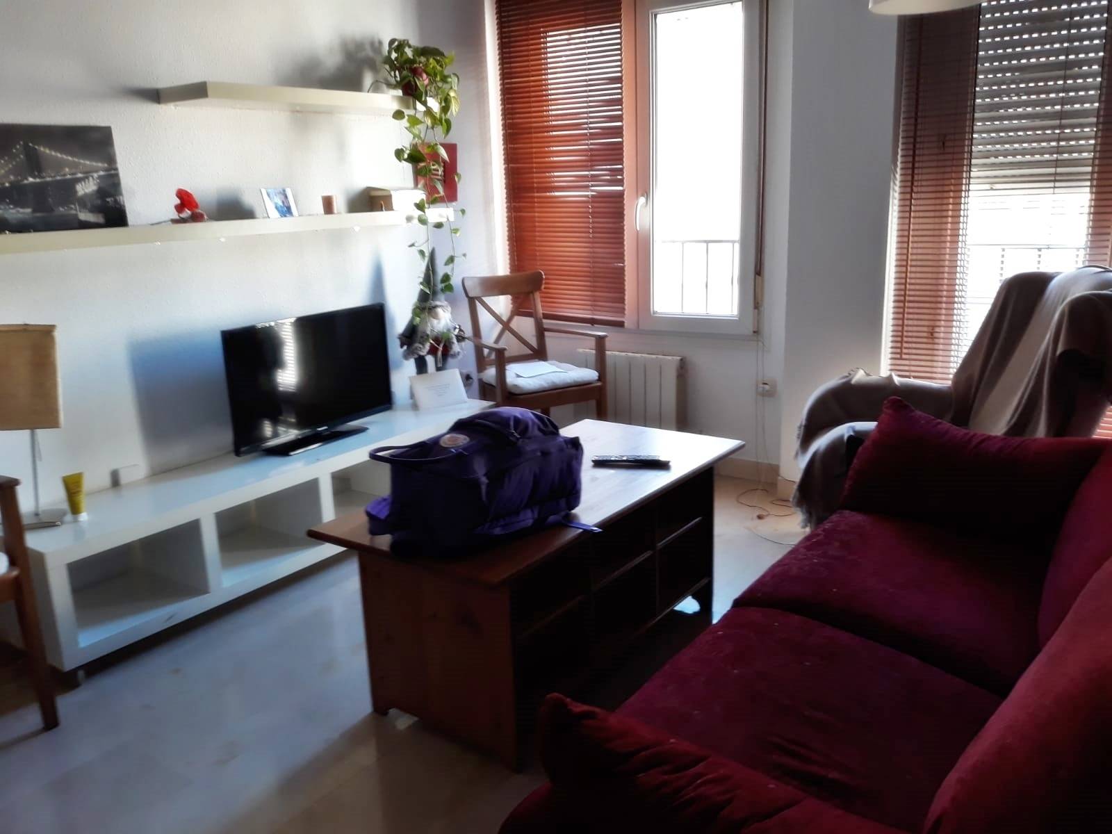 ESTUPENDO APARTAMENTO CON PISCINA DE DOS DORMITORIOS EN ROSALEDA