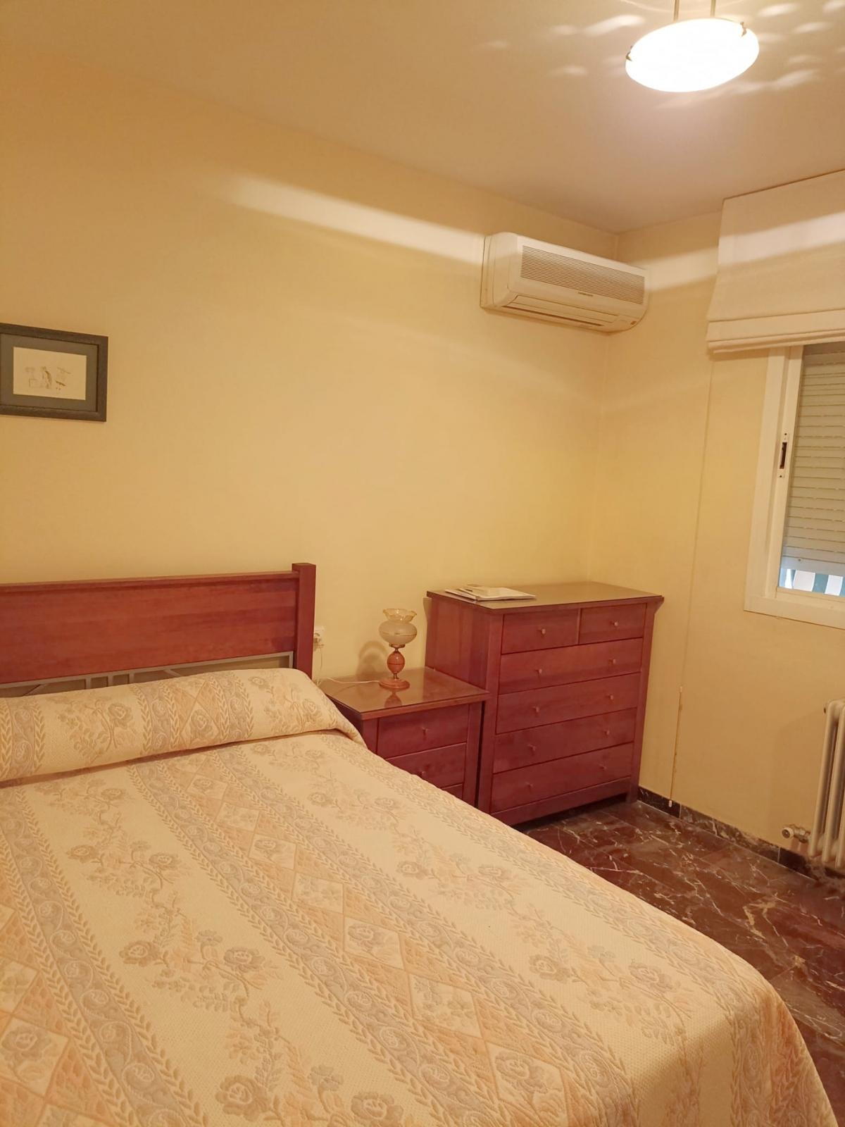 CASA DE TRES DORMITORIOS EN LA CRUZ