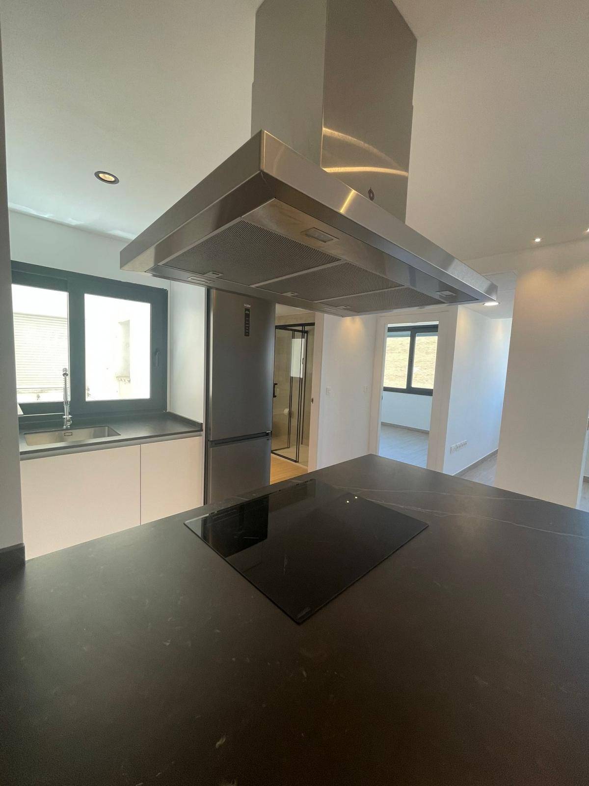 APARTAMENTO SIN AMUEBLAR DE DOS DORMITORIOS EN EL ZAIDÍN