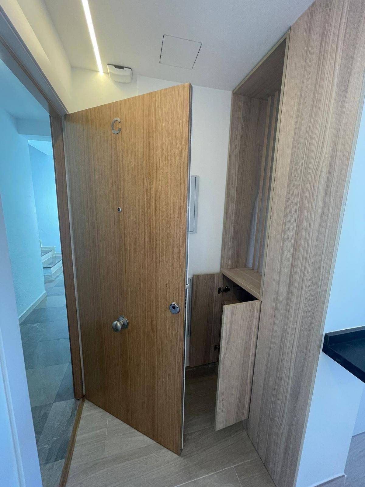 APARTAMENTO SIN AMUEBLAR DE DOS DORMITORIOS EN EL ZAIDÍN