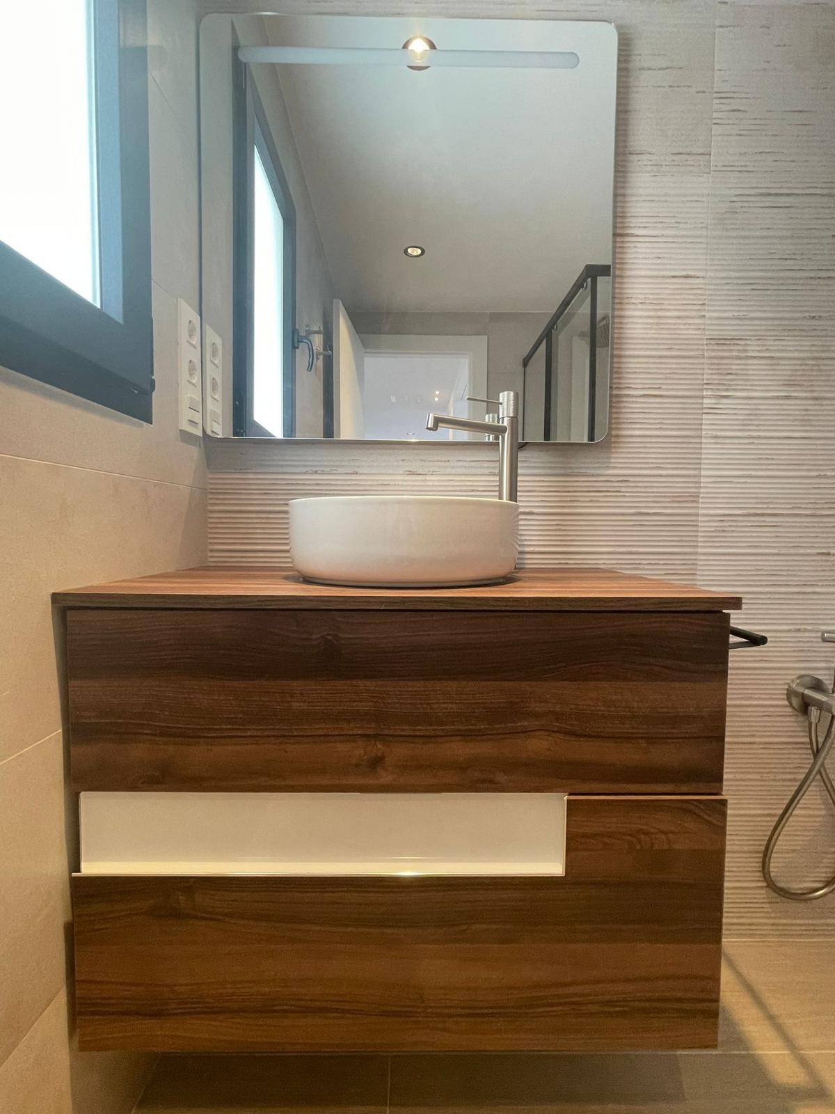 APARTAMENTO SIN AMUEBLAR DE DOS DORMITORIOS EN EL ZAIDÍN