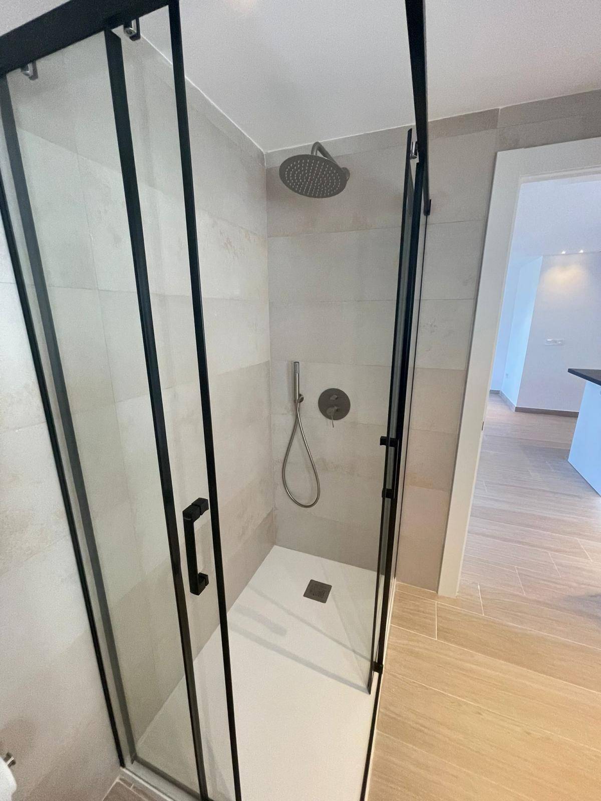 APARTAMENTO SIN AMUEBLAR DE DOS DORMITORIOS EN EL ZAIDÍN