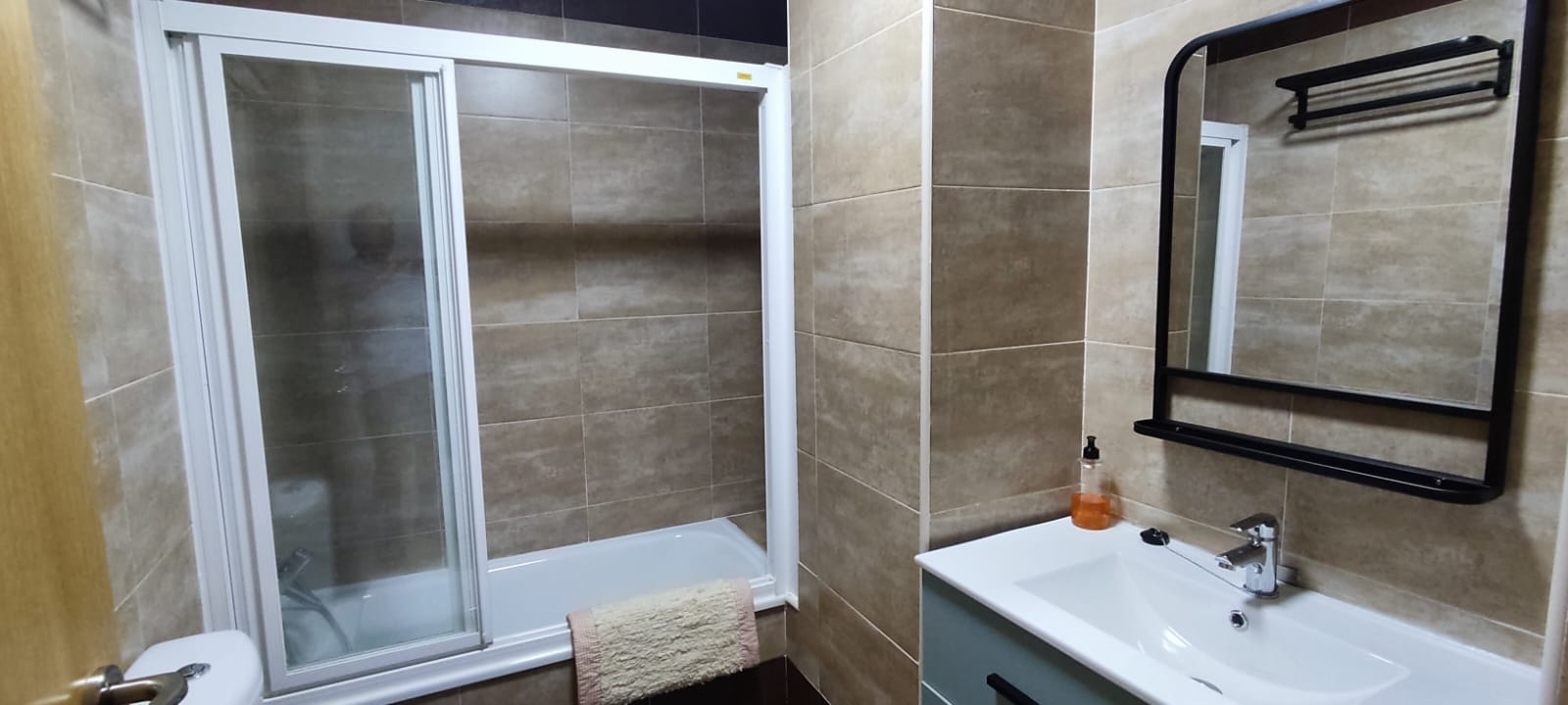 APARTAMENTO DE DOS DORMITORIOS EN MONACHIL