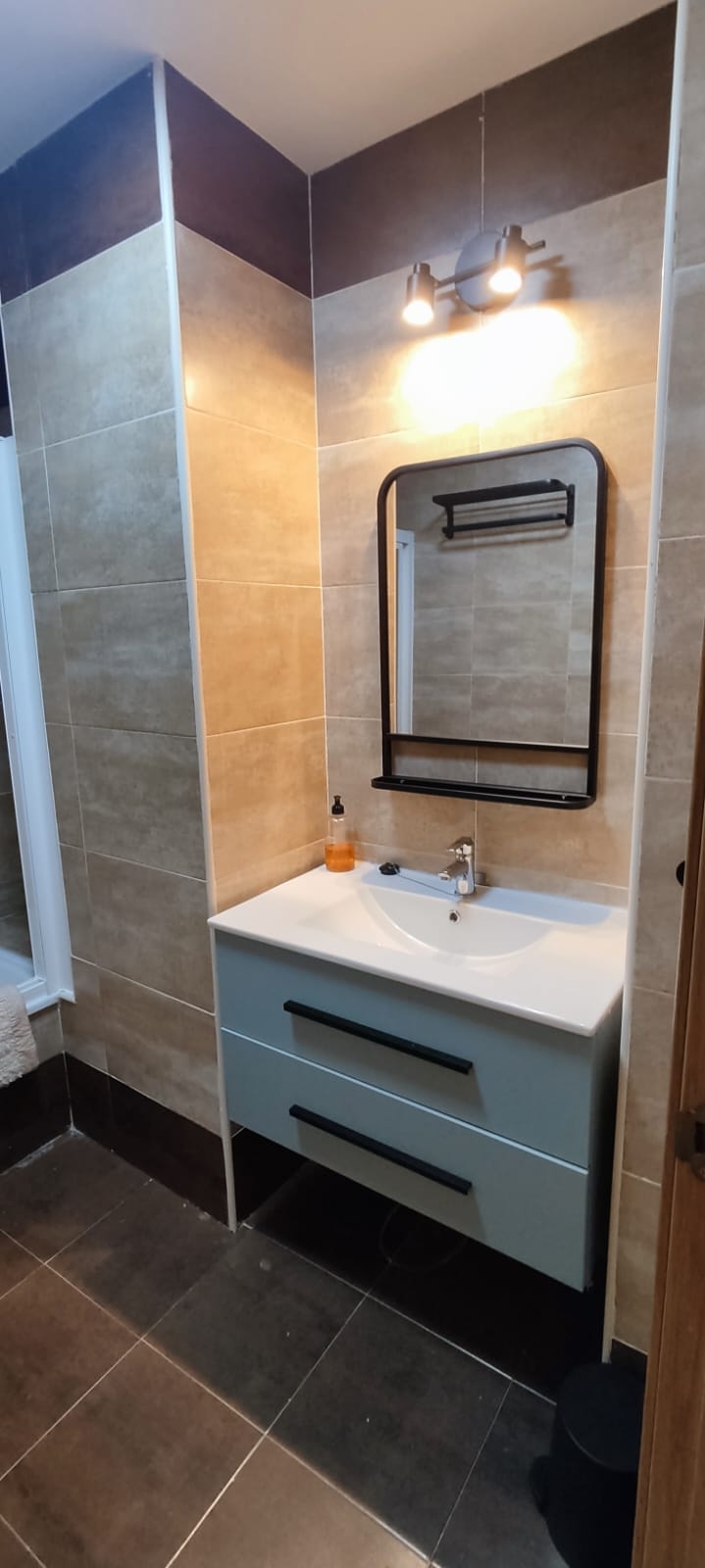 APARTAMENTO DE DOS DORMITORIOS EN MONACHIL