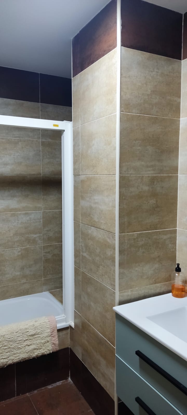 APARTAMENTO DE DOS DORMITORIOS EN MONACHIL