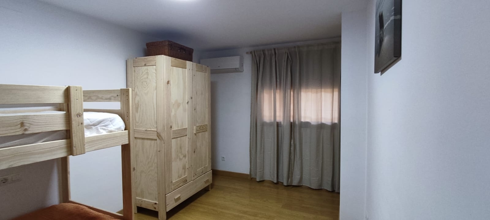 APARTAMENTO DE DOS DORMITORIOS EN MONACHIL